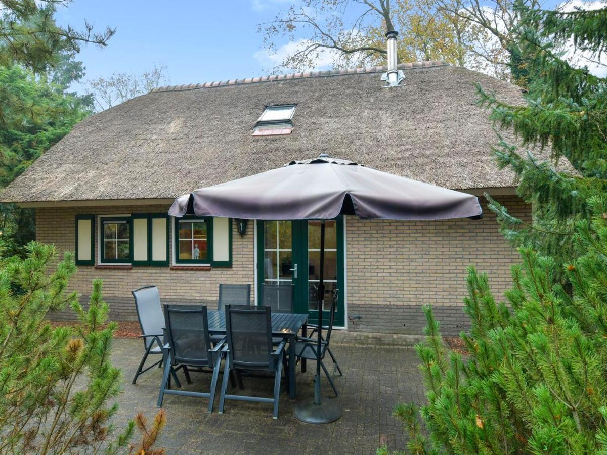 Hotel Landal Het Land Van Bartje Ees Exterior foto